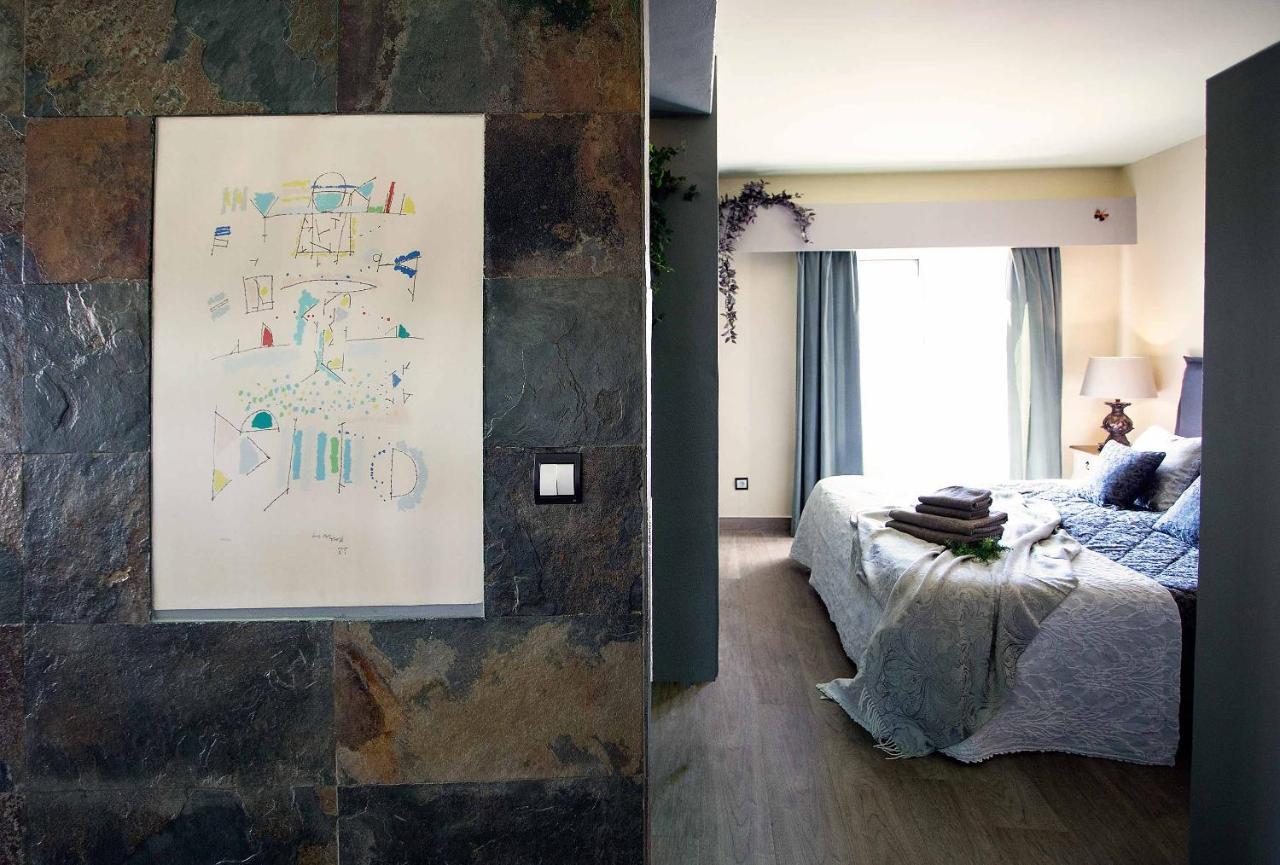 Estudios En Ciudad Málaga Kültér fotó